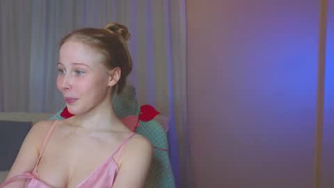 Snapshot of jenny_angelok chatting on February 21, 2025, 10:17 am Next broadcast on December 05 subject to change online show from February 21, 2025, 10:17 am