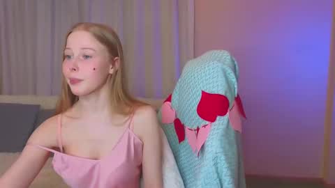 Snapshot of jenny_angelok chatting on February 21, 2025, 1:22 pm Next broadcast on December 05 subject to change online show from February 21, 2025, 1:22 pm