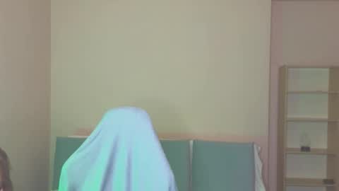 Snapshot of jenny_angelok chatting on February 11, 2026, 2:00 pm Next broadcast on December 05 subject to change online show from February 11, 2026, 2:00 pm