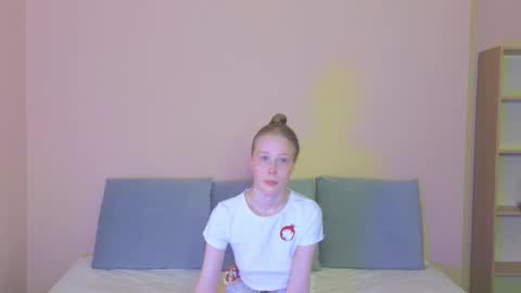 Snapshot of jenny_angelok chatting on February 12, 2026, 1:17 pm Next broadcast on December 05 subject to change online show from February 12, 2026, 1:17 pm