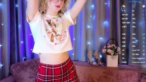 Snapshot of jenny_bunny_ chatting on January 5, 2025, 7:38 am jenny_bunny_ online show from January 5, 2025, 7:38 am