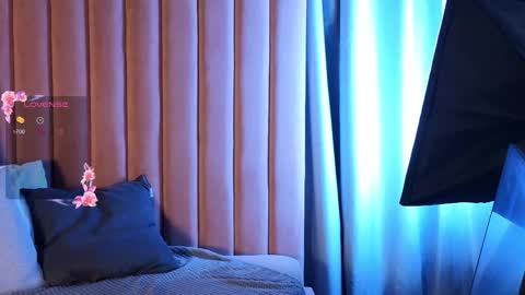 Snapshot of jenny_bunny_ chatting on February 28, 2025, 4:54 am jenny_bunny_ online show from February 28, 2025, 4:54 am