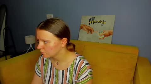 Snapshot of jenny_jimmy chatting on June 24, 2026, 9:19 am Jenny online show from June 24, 2026, 9:19 am