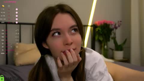 Ori online show from September 20, 2025, 1:06 am