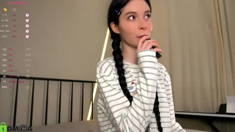 Ori online show from October 9, 2025, 2:31 am