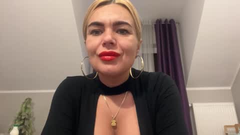 Snapshot of jenny_play1 chatting on December 31, 2024, 8:26 am Jenny online show from December 31, 2024, 8:26 am