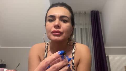 Snapshot of jenny_play1 chatting on February 19, 2025, 11:06 am Jenny online show from February 19, 2025, 11:06 am