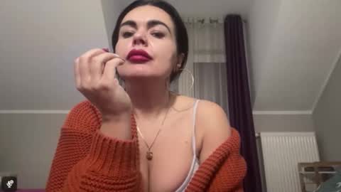 Jenny online show from December 3, 2025, 8:12 am