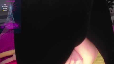 Snapshot of jenny_squirtx chatting on December 30, 2024, 5:48 am Jennifer online show from December 30, 2024, 5:48 am