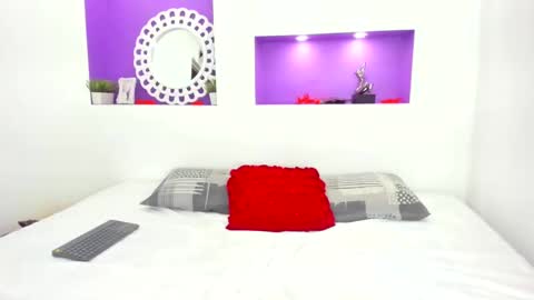 Snapshot of jenny_towers chatting on November 14, 2025, 8:07 pm jenny_towers online show from November 14, 2025, 8:07 pm