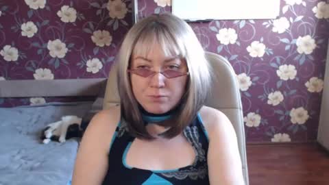 Jenny online show from June 7, 2026, 12:42 pm