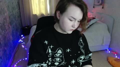 Jenny online show from April 15, 2026, 6:09 am