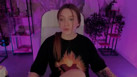 Jenny NO Nude online show from March 10, 2025, 5:11 am