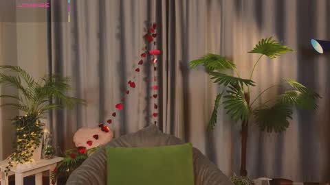 jennyfer_me online show from February 20, 2026, 12:27 pm