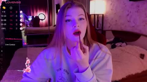 Snapshot of jennykiss11 chatting on October 17, 2025, 2:41 pm your dream online show from October 17, 2025, 2:41 pm