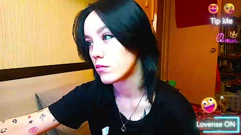 JennyRass online show from May 19, 2026, 9:32 pm