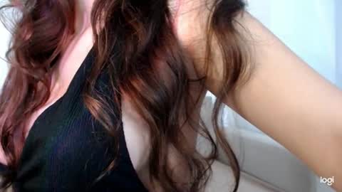 jennyrei online show from June 30, 2026, 8:04 am