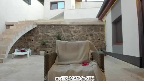 infamous blondiechloe.             Jennyjennywildd online show from May 28, 2026, 6:16 pm
