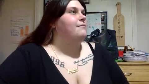 jenskiiee_xo online show from April 2, 2026, 6:49 pm