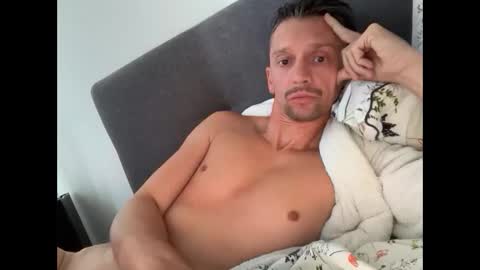 Snapshot of jeremaie44 chatting on October 7, 2025, 10:01 am jeremaie44 online show from October 7, 2025, 10:01 am