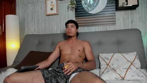 Snapshot of jeremy_wallker chatting on March 18, 2026, 7:28 pm Jeremy online show from March 18, 2026, 7:28 pm