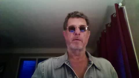 Snapshot of jerflor chatting on March 2, 2026, 5:42 pm jerflor online show from March 2, 2026, 5:42 pm