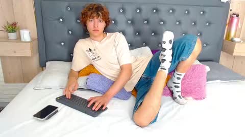 Snapshot of jermi_johnson chatting on September 11, 2025, 3:12 pm jermi_johnson online show from September 11, 2025, 3:12 pm