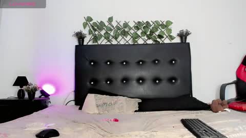 Snapshot of jero_tease_s7s chatting on March 26, 2026, 3:45 am Jeronimo online show from March 26, 2026, 3:45 am