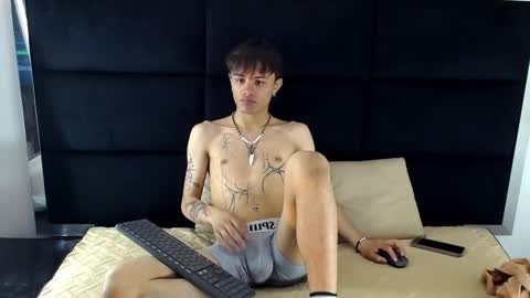 Jerom xx online show from October 23, 2025, 7:45 pm