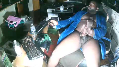 Snapshot of jerry0827 chatting on October 25, 2025, 9:28 am jerry johnson online show from October 25, 2025, 9:28 am