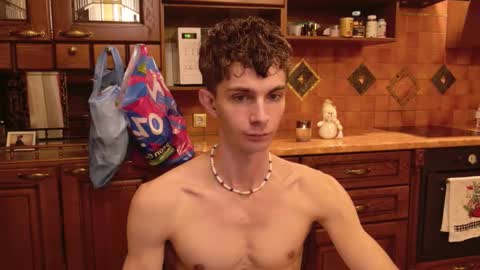 Jerry  online show from December 21, 2025, 5:47 am