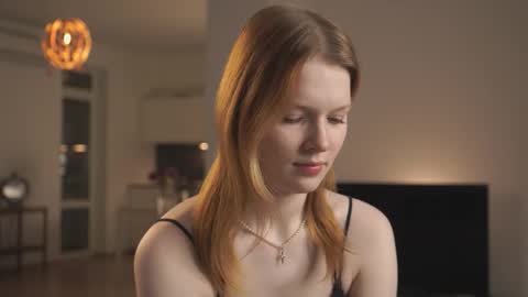 Molly online show from October 1, 2025, 4:57 pm