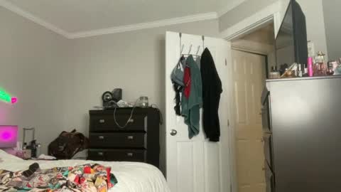 Snapshot of jerryjameson chatting on January 19, 2025, 2:04 am Jerry Jameson online show from January 19, 2025, 2:04 am