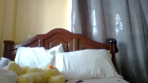 jerusa123 online show from November 12, 2025, 10:04 am