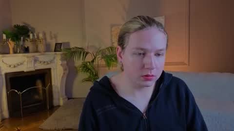 jes_solar online show from October 1, 2025, 11:27 am