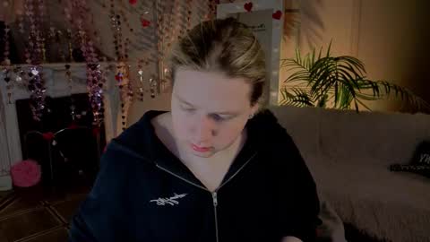 jes_solar online show from February 22, 2026, 10:52 pm