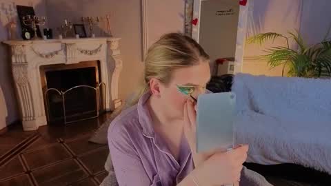 jes_solar online show from March 29, 2026, 8:42 pm