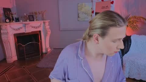 jes_solar online show from April 7, 2026, 9:37 pm