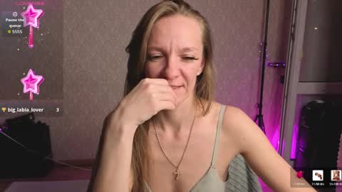 jesica_moon_peachyy online show from April 3, 2026, 5:33 pm