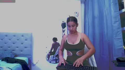 JESICA online show from September 30, 2025, 11:10 pm