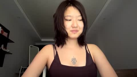 Snapshot of jesicalozaya chatting on July 15, 2026, 7:24 am Emi online show from July 15, 2026, 7:24 am