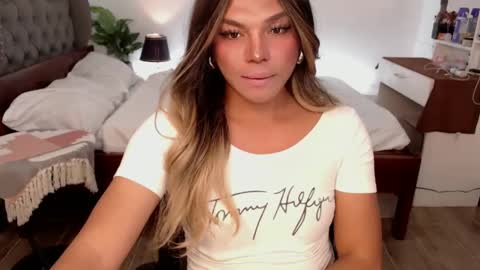 jesie_hot69 online show from January 23, 2025, 8:13 pm