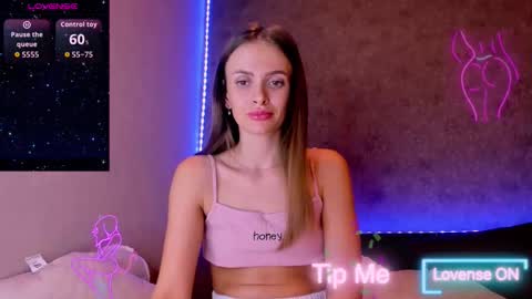 Snapshot of jess_kahawaty chatting on October 5, 2025, 9:34 pm Jess online show from October 5, 2025, 9:34 pm