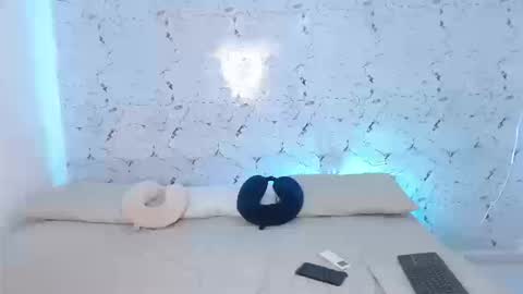 Snapshot of jessdant_luv chatting on September 9, 2025, 4:12 am Hello we are Jesse and Dante. online show from September 9, 2025, 4:12 am