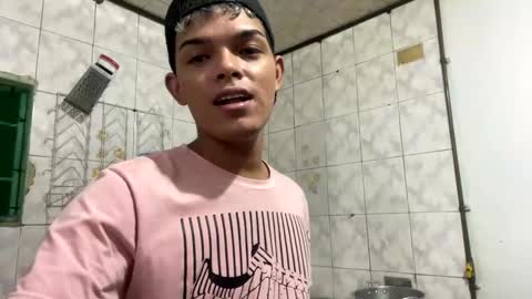 Snapshot of jesse_real chatting on January 27, 2025, 1:05 am EL JESSE REAL online show from January 27, 2025, 1:05 am