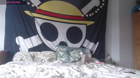 Snapshot of jessemanx chatting on October 24, 2025, 1:51 pm Mona Minx online show from October 24, 2025, 1:51 pm