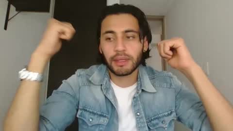 Angel  Demon online show from December 22, 2025, 6:49 pm