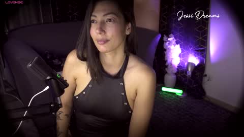 Jessica Gomez online show from October 9, 2025, 3:15 am