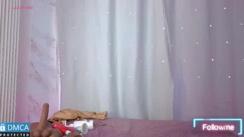 Snapshot of jessi_walker chatting on October 31, 2025, 3:24 pm Jessi online show from October 31, 2025, 3:24 pm