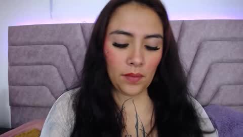 Jessica Kraft online show from November 14, 2025, 2:10 am